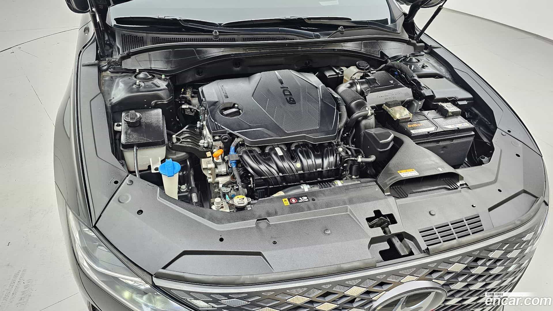 Grandeur Hyundai 2022.1-INNER-006