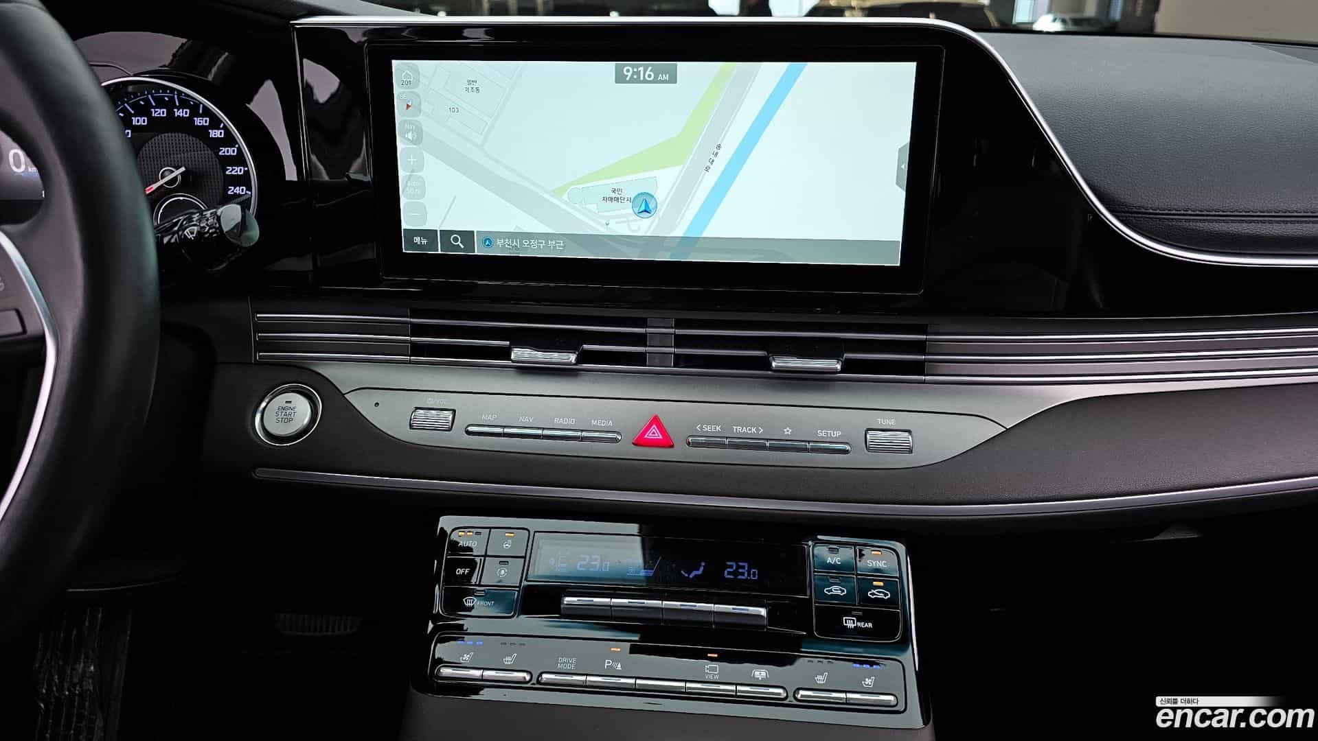 Grandeur Hyundai 2022.1-OPTION-018