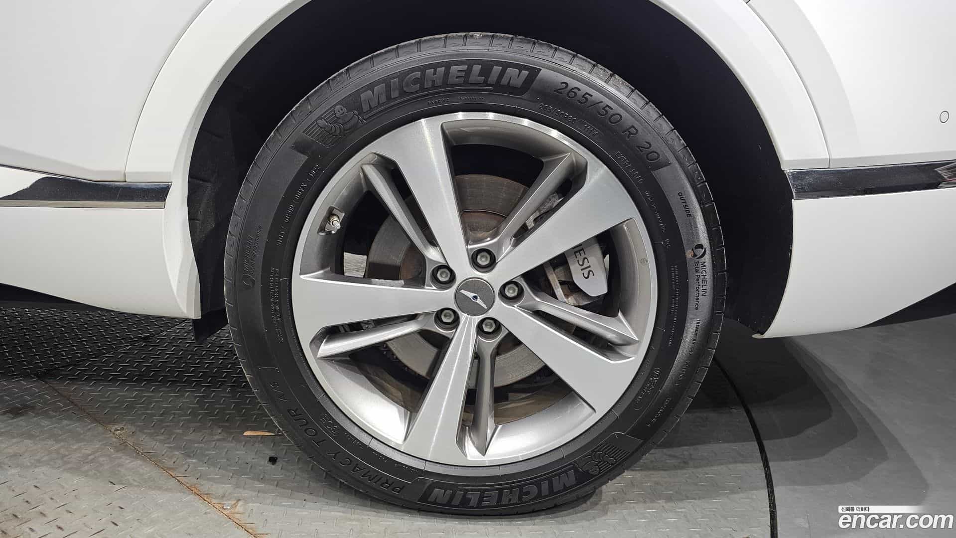 GV80 Genesis 2022.11-OUTER-005