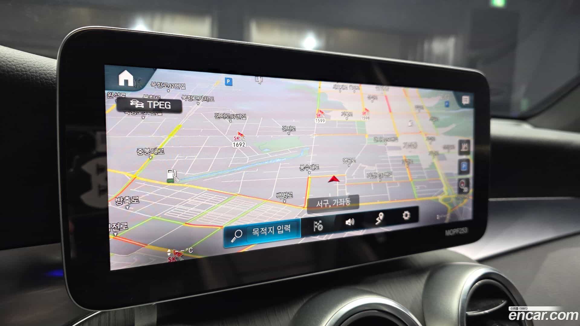 GLC-Class Mercedes-Benz 2020.1-OPTION-019
