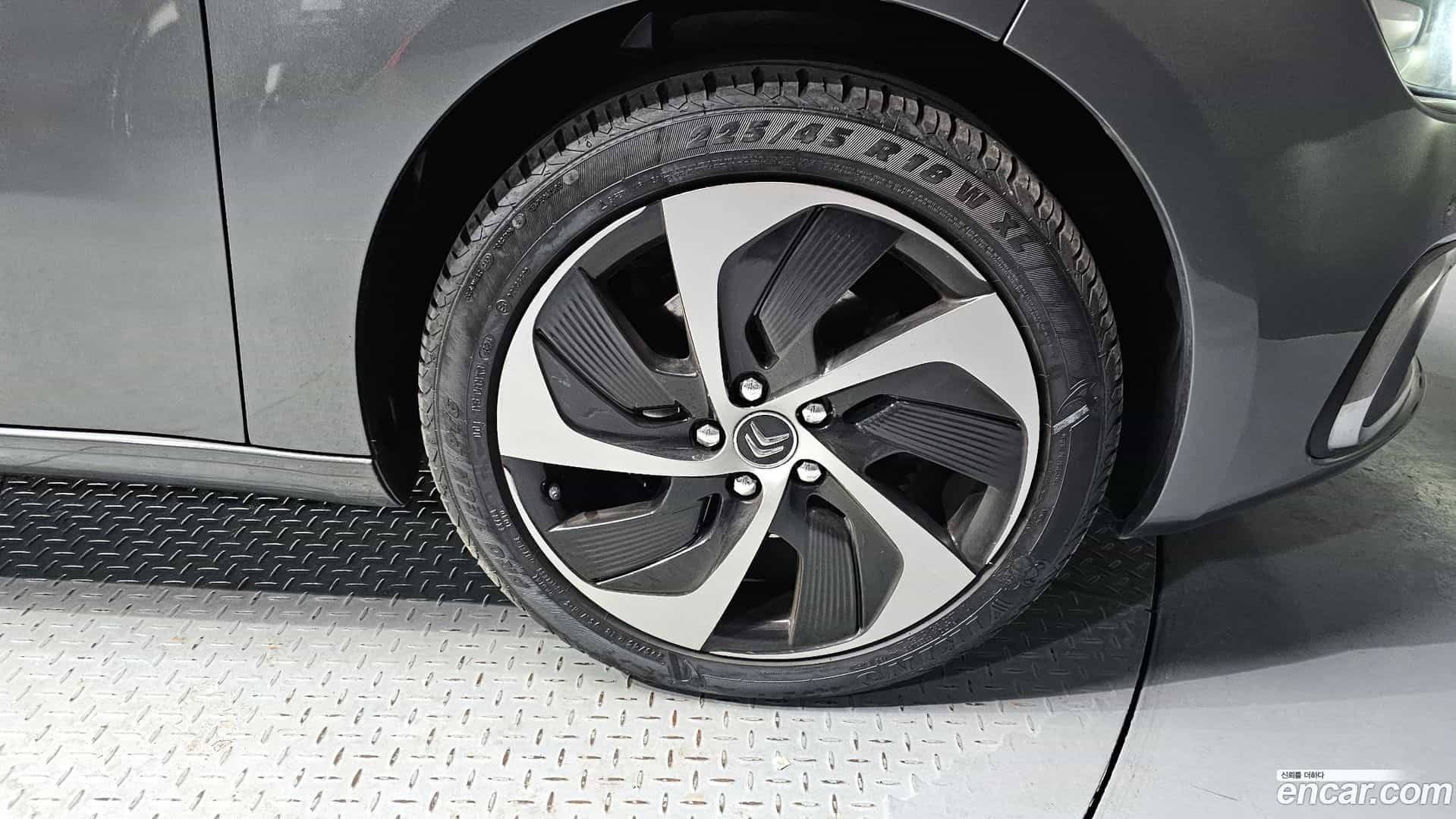 C4 Picasso Citroën / DS 2017.8-OUTER-005