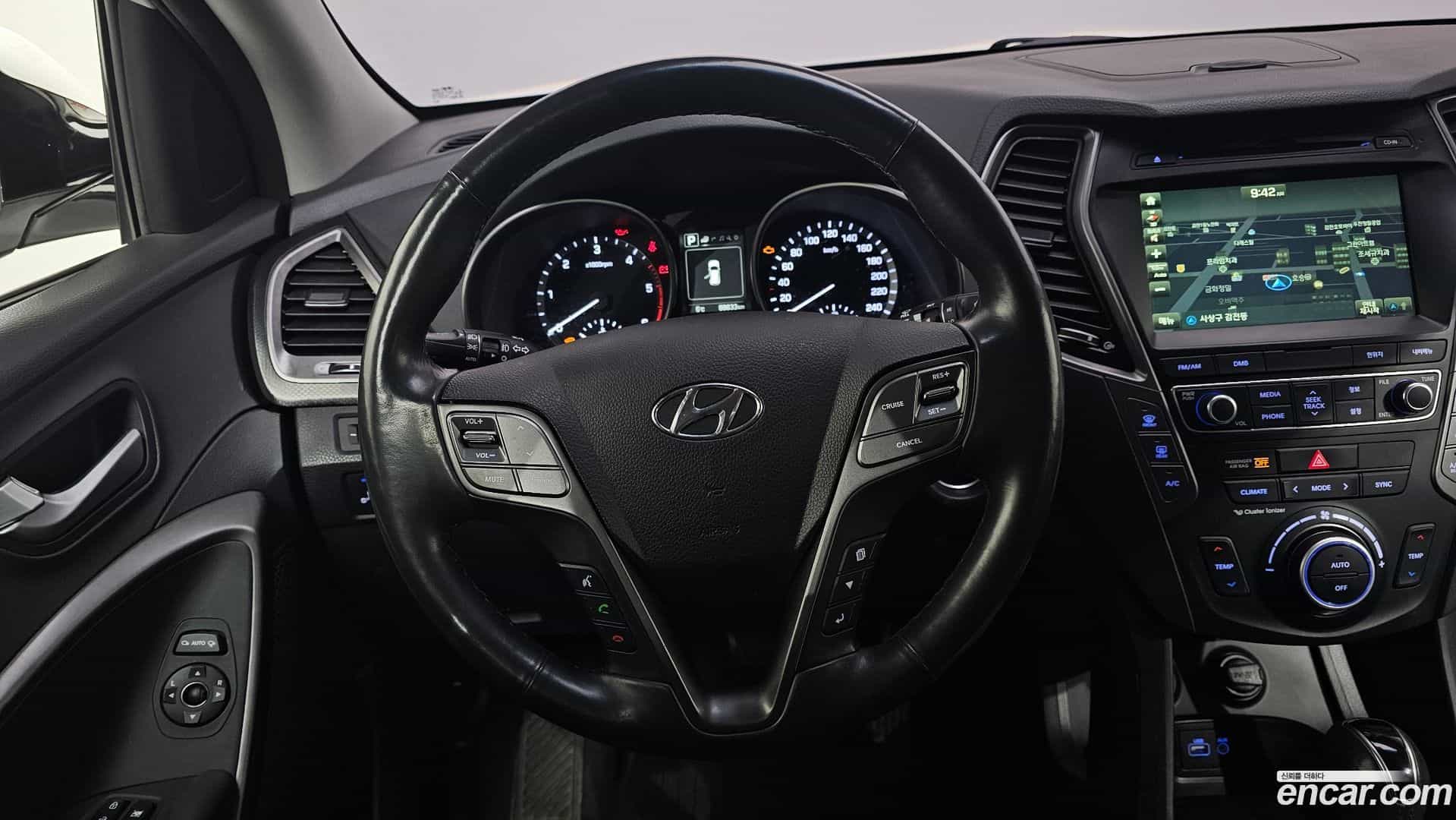 Santafe Hyundai 2017.5-OPTION-017