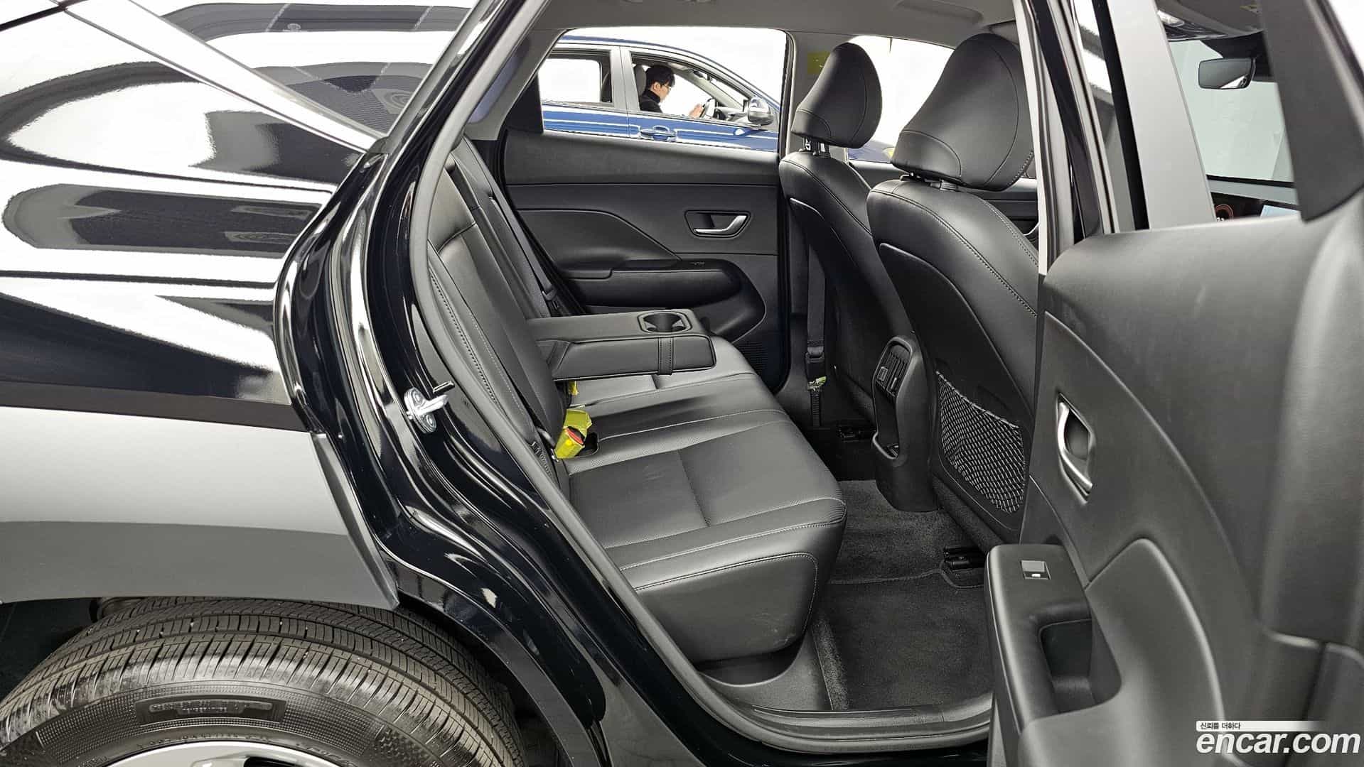 Kona Hyundai 2023.1-OPTION-016