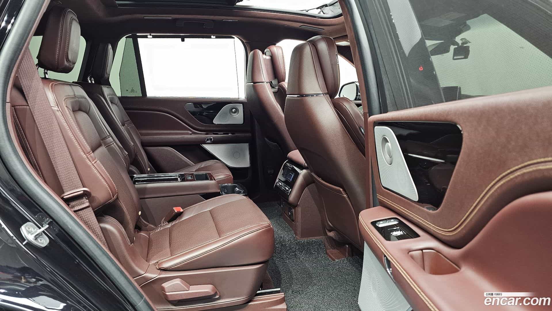 Aviator Lincoln 2021.9-OPTION-015