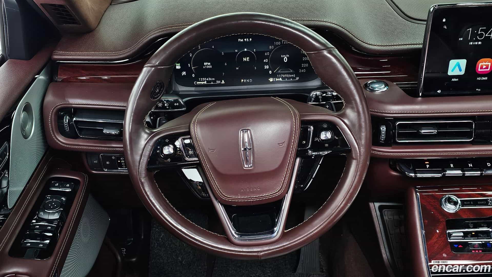 Aviator Lincoln 2021.9-OPTION-017