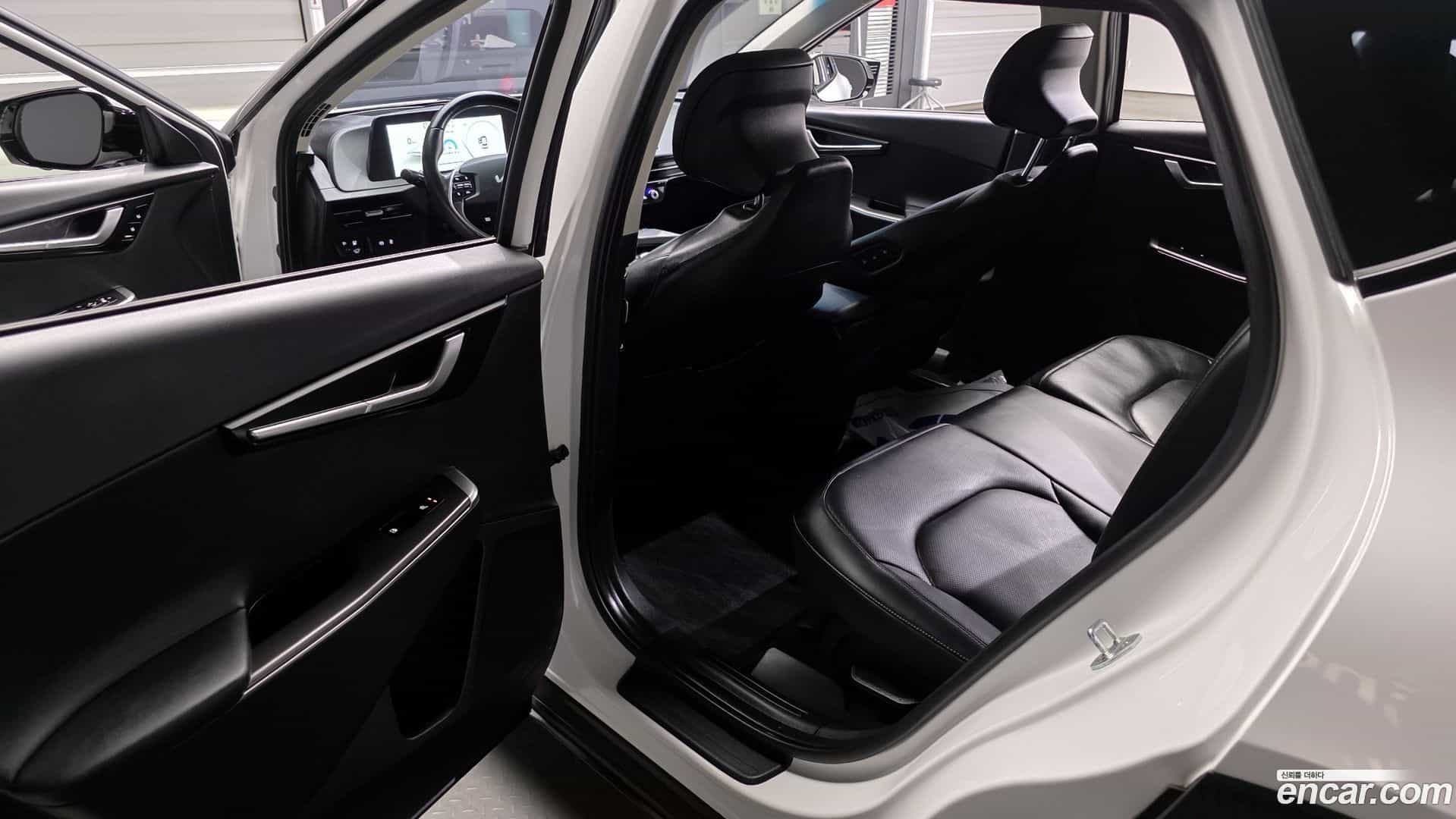EV6 Kia 2021.11-OPTION-015