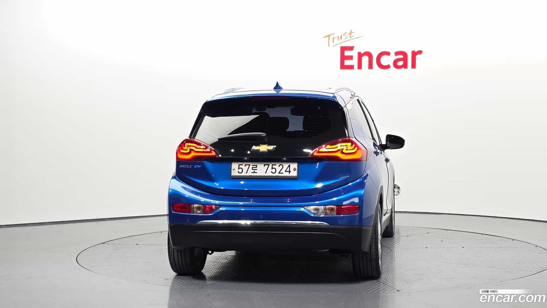 Bolt EV Chevrolet 2017.3-OUTER-004