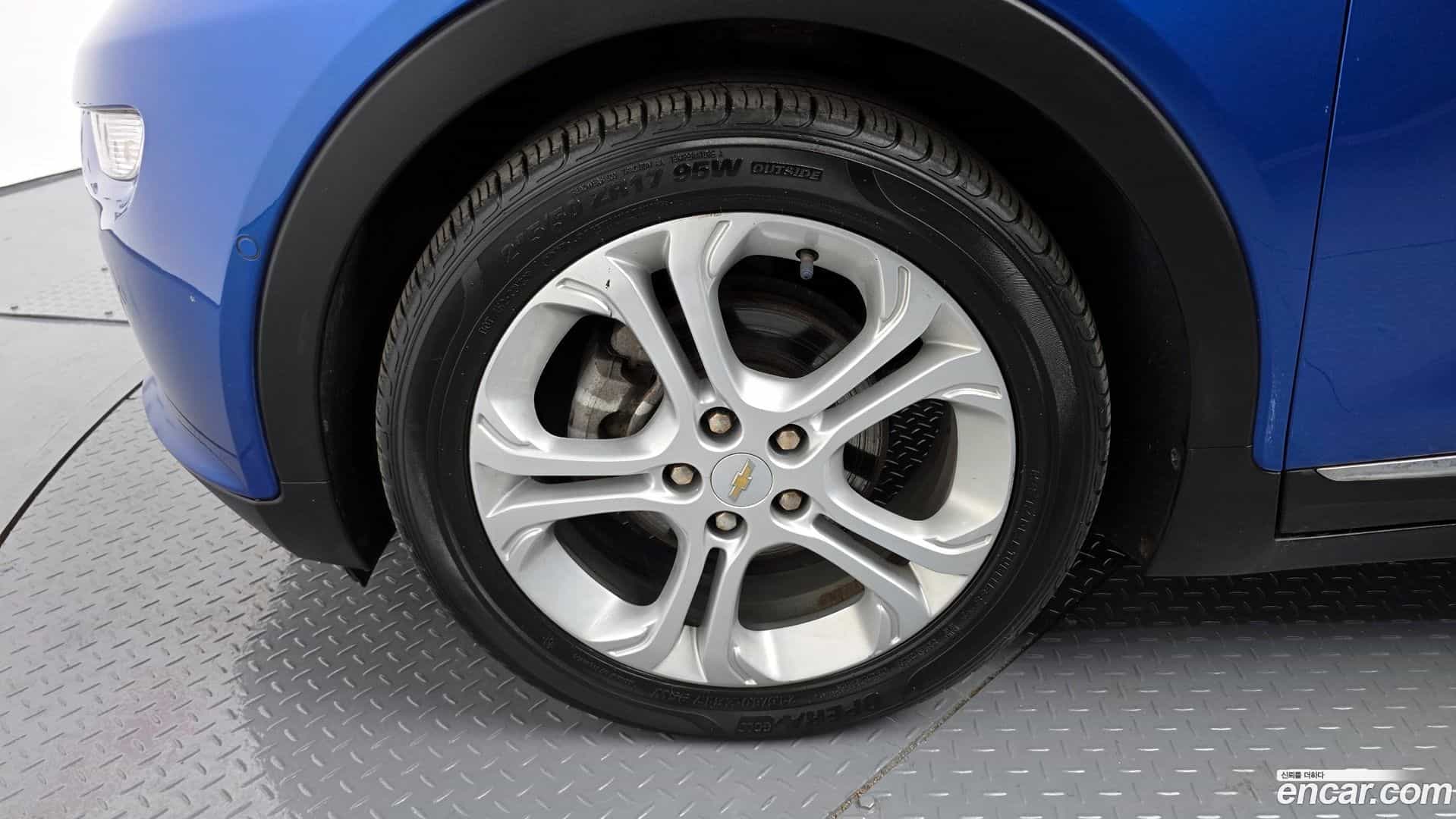 Bolt EV Chevrolet 2017.3-OUTER-005