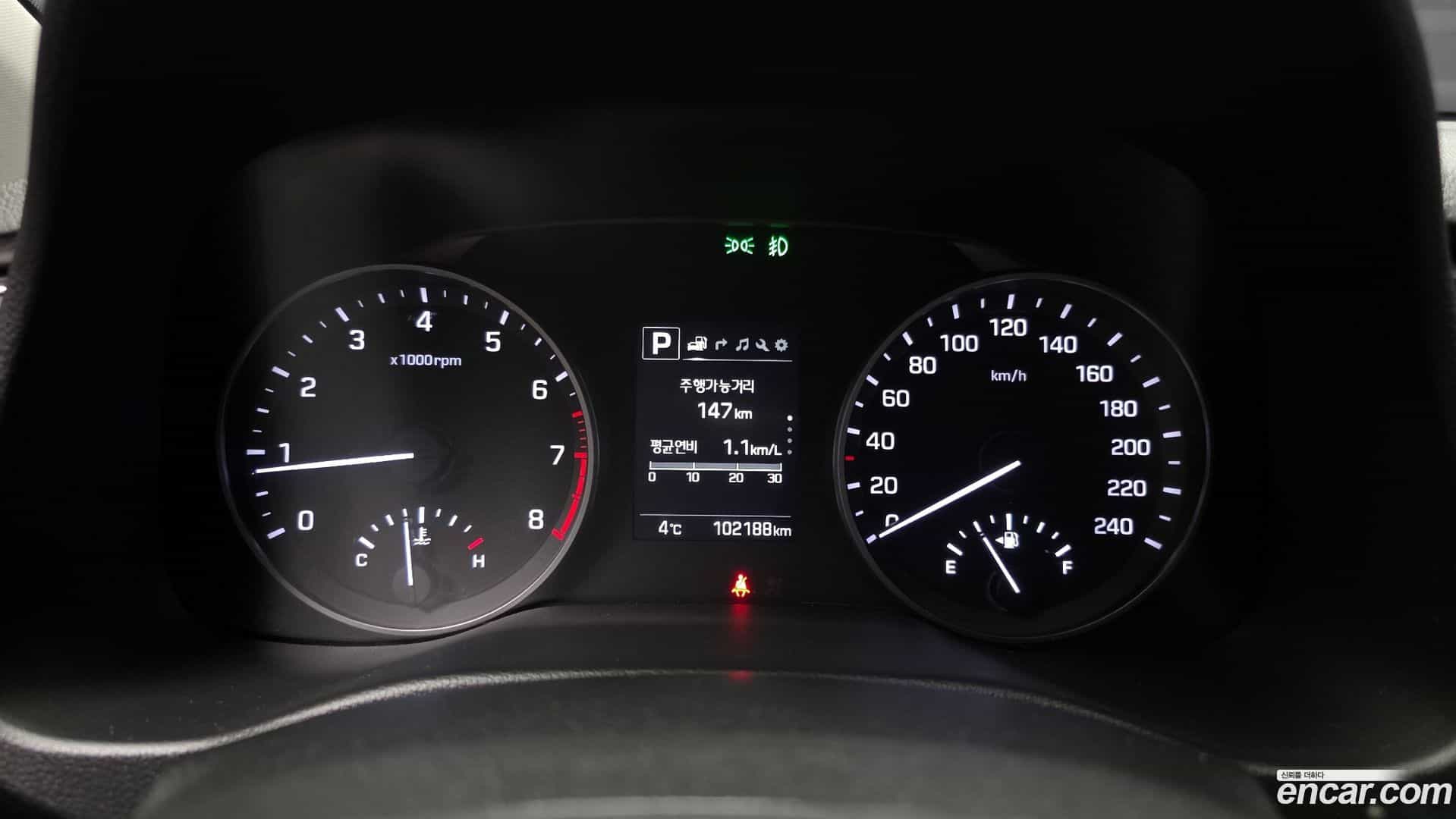 AVANTE Hyundai 2018.4-INNER-008