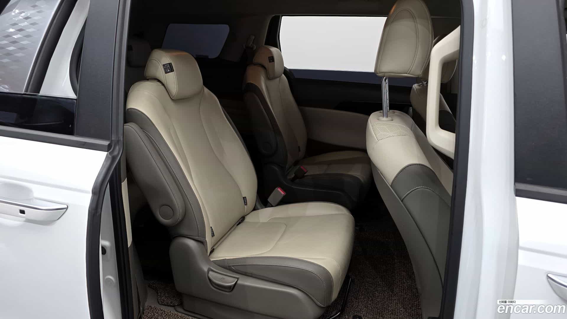 Canival Kia 2023.0-OPTION-016