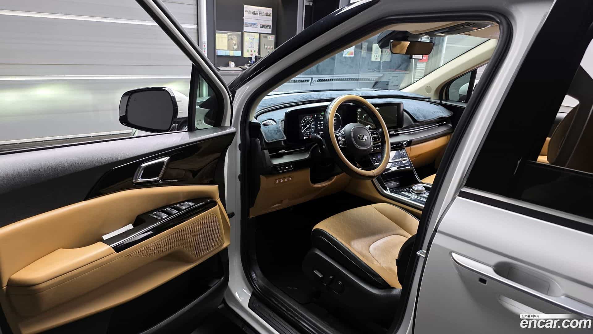 Canival Kia 2021.1-INNER-010