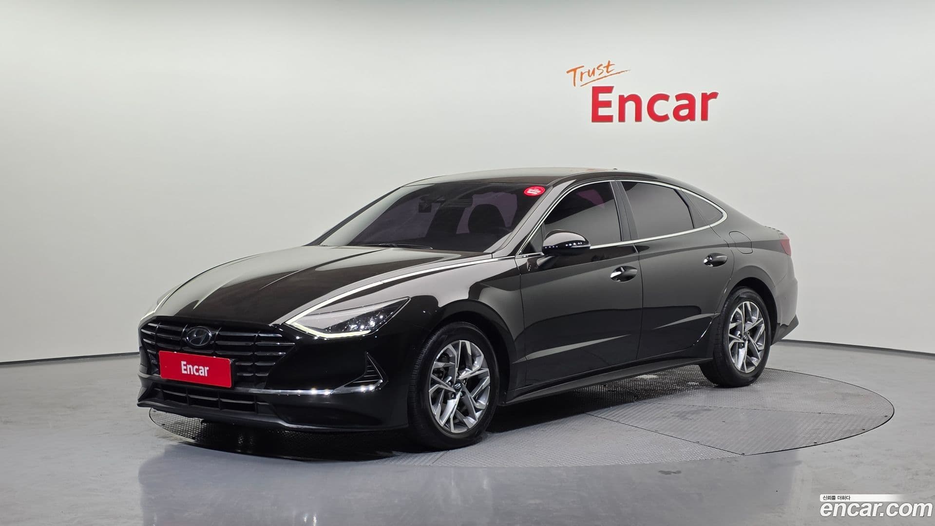 Main__Slider__Photo:Sonata Hyundai 2020.5-0