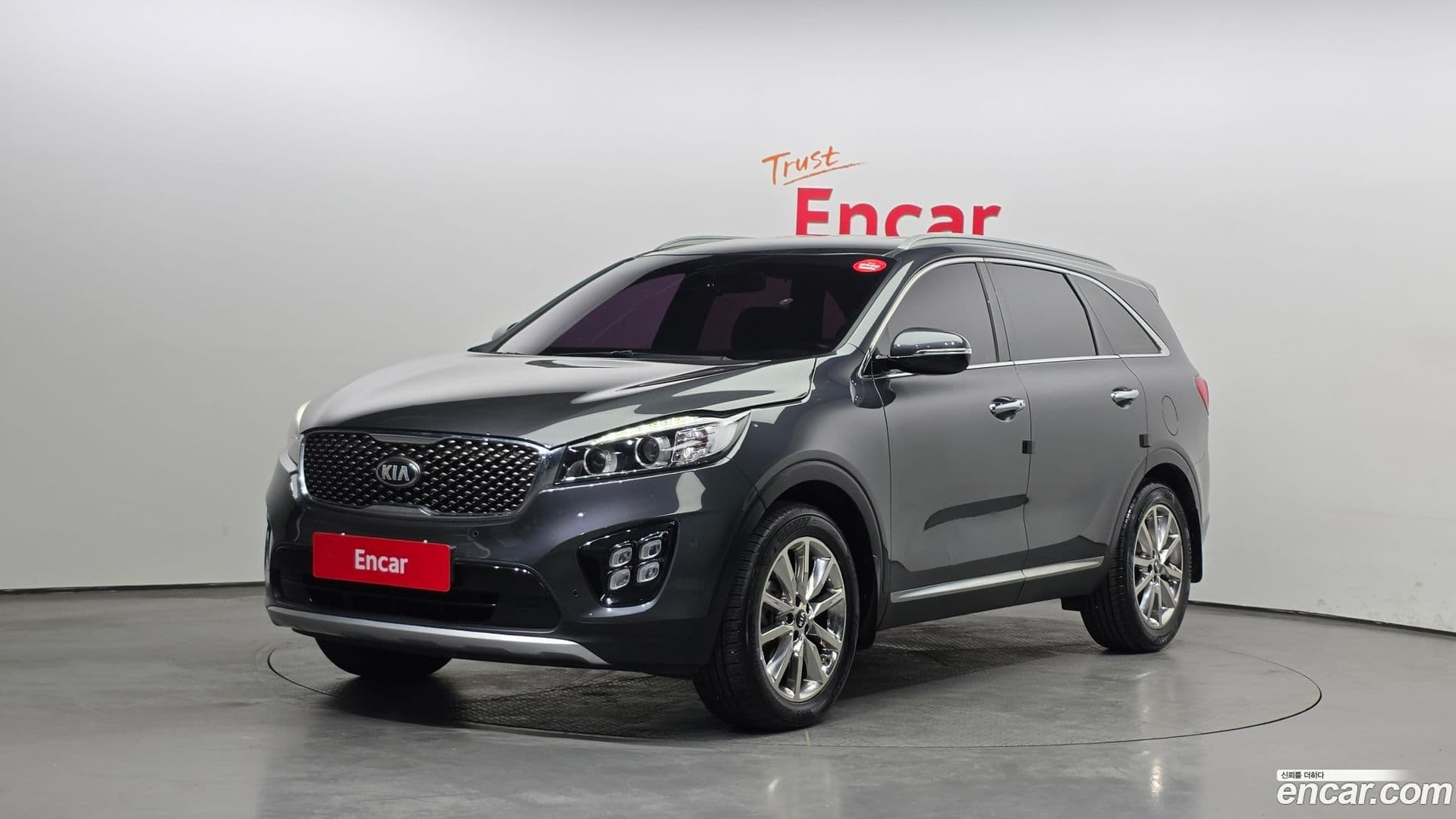 Main__Slider__Photo:Sorento Kia 2016.11-0