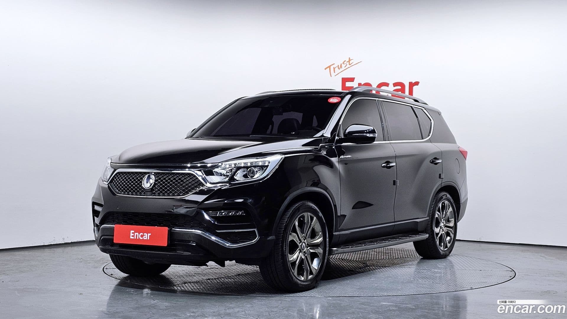 Main__Slider__Photo:Rexton KG Mobility 2017.10-0