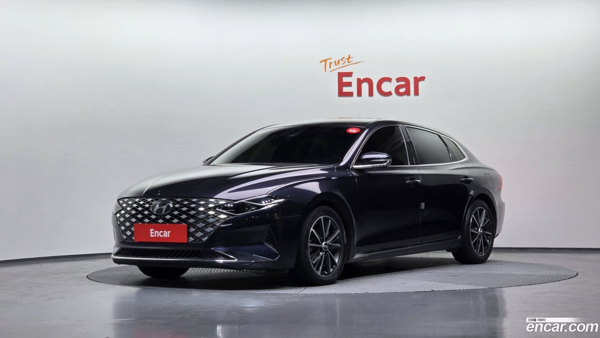 Main__Slider__Photo:Grandeur Hyundai 2020.9-0