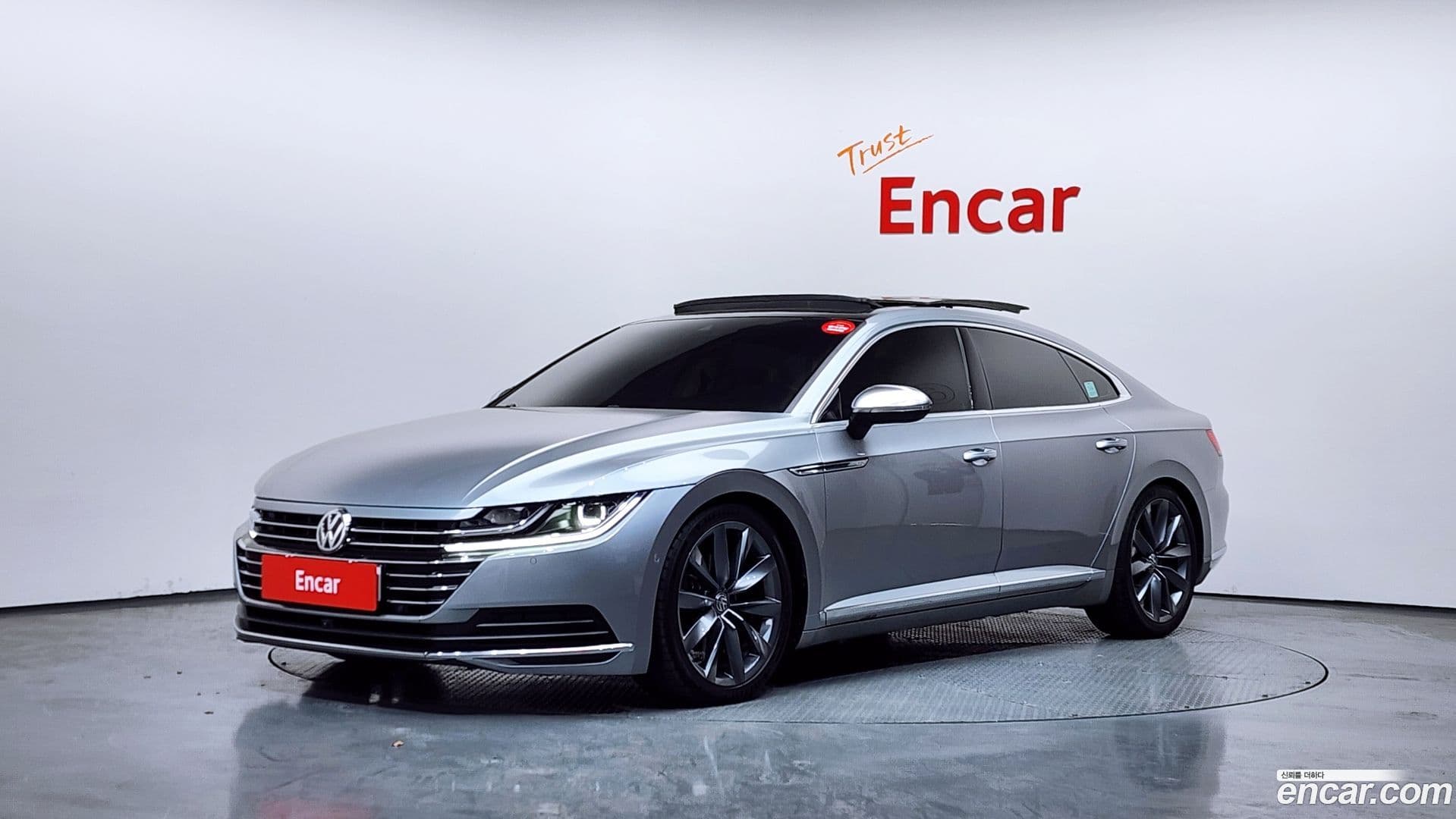 Main__Slider__Photo:Arteon Volkswagen 2020.11-0