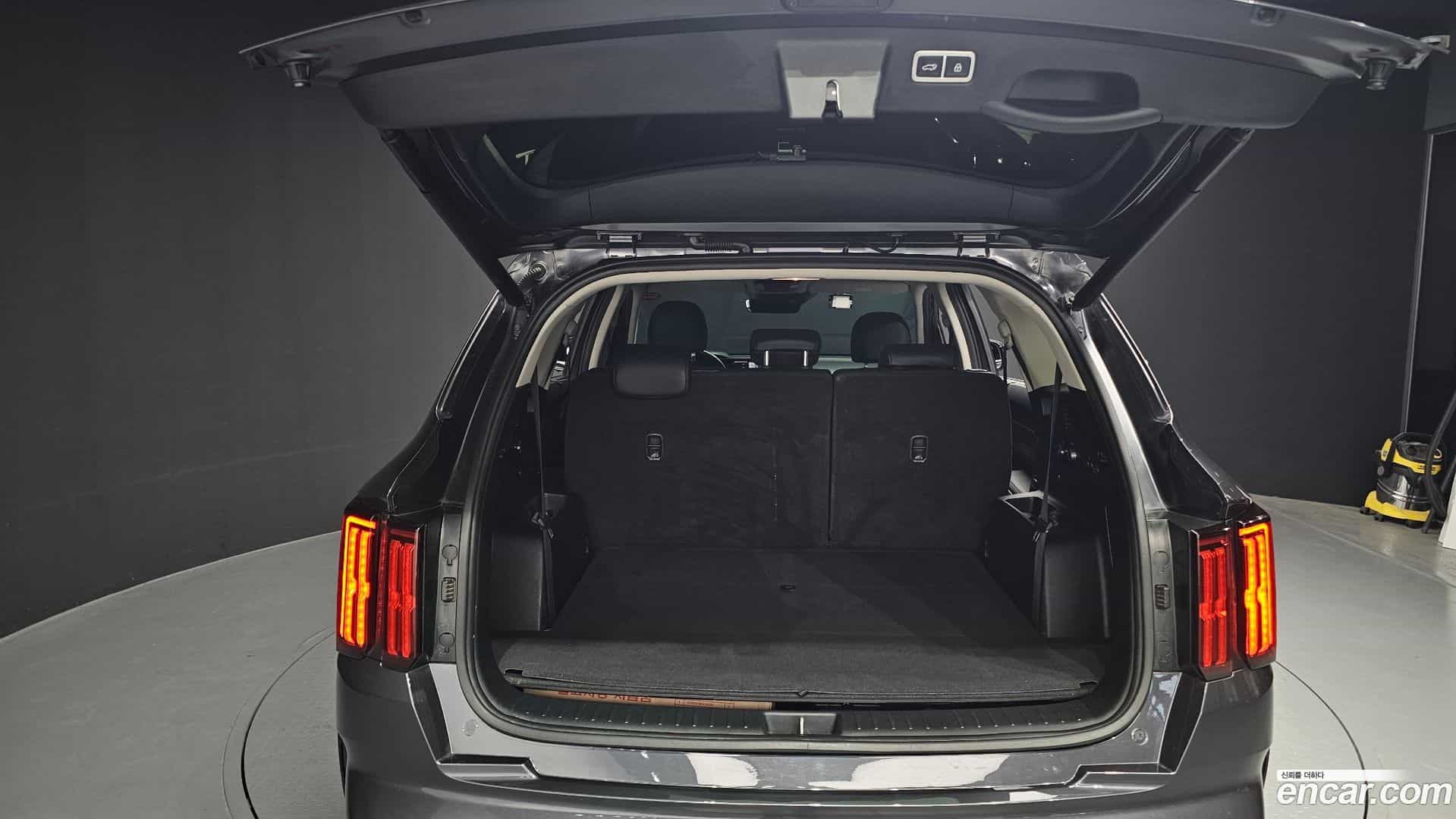 Sorento Kia 2020.5-OPTION-024