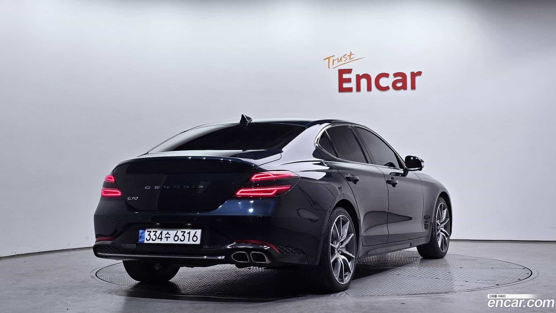G70 Genesis 2022.1-OUTER-002
