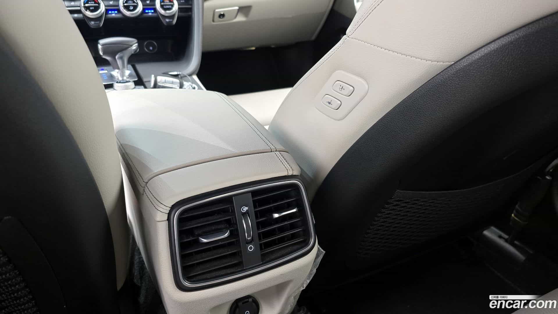 G70 Genesis 2022.1-OPTION-022