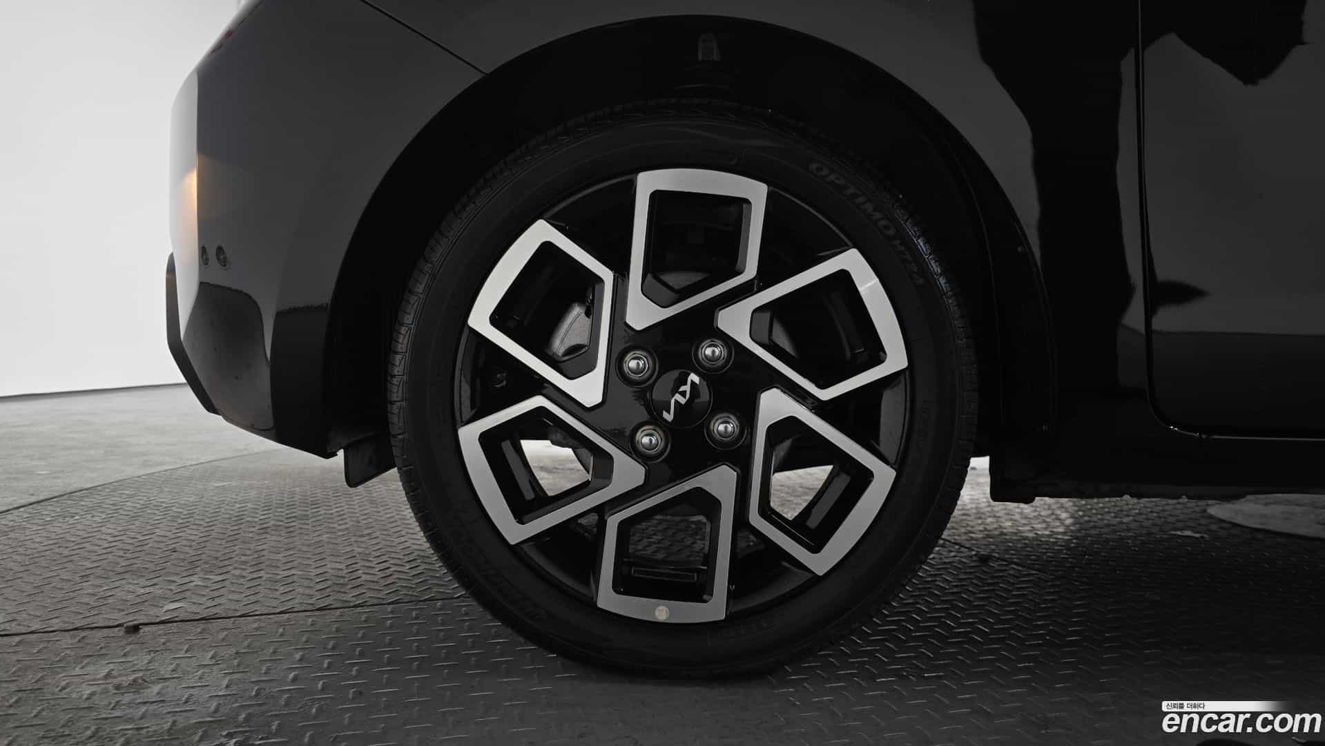 RAY Kia 2025.0-OUTER-005