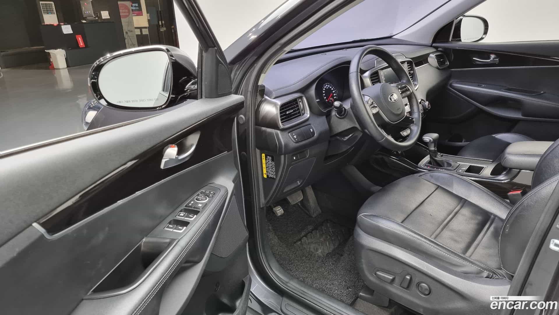 Sorento Kia 2018.1-OPTION-015
