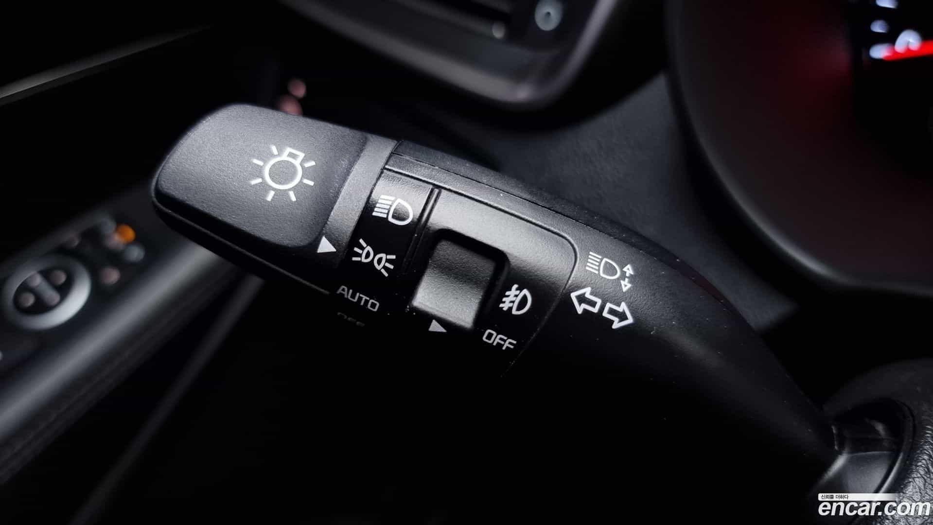Sorento Kia 2018.1-OPTION-021