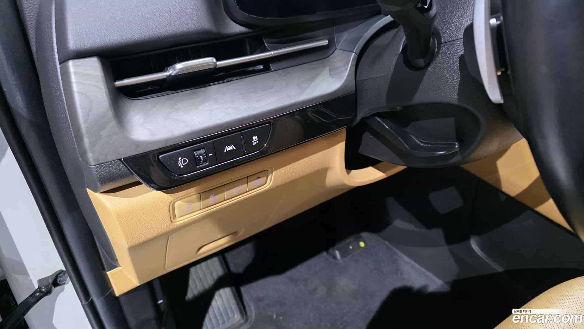 Canival Kia 2023.6-OPTION-023