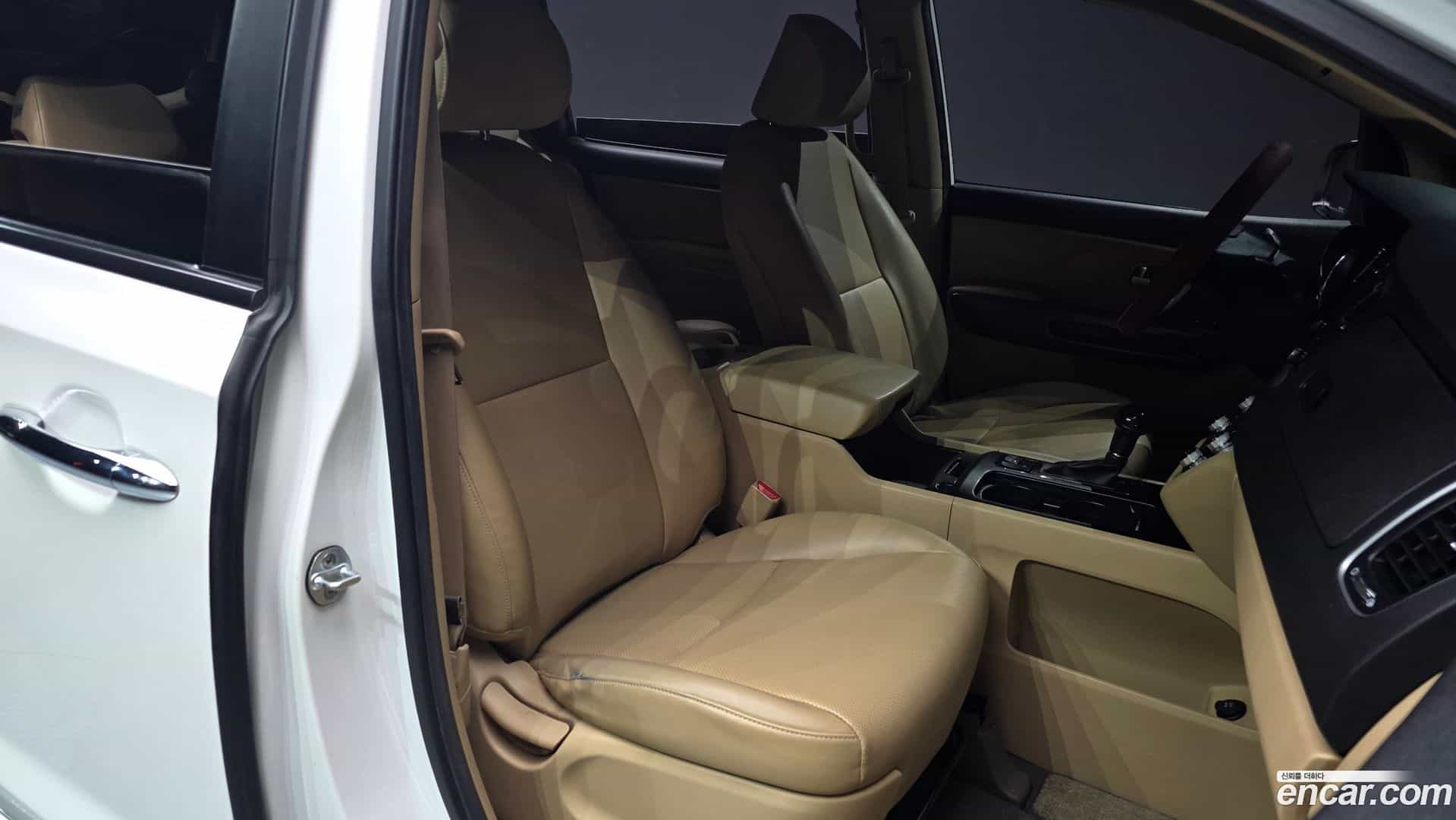 Canival Kia 2015.10-INNER-010