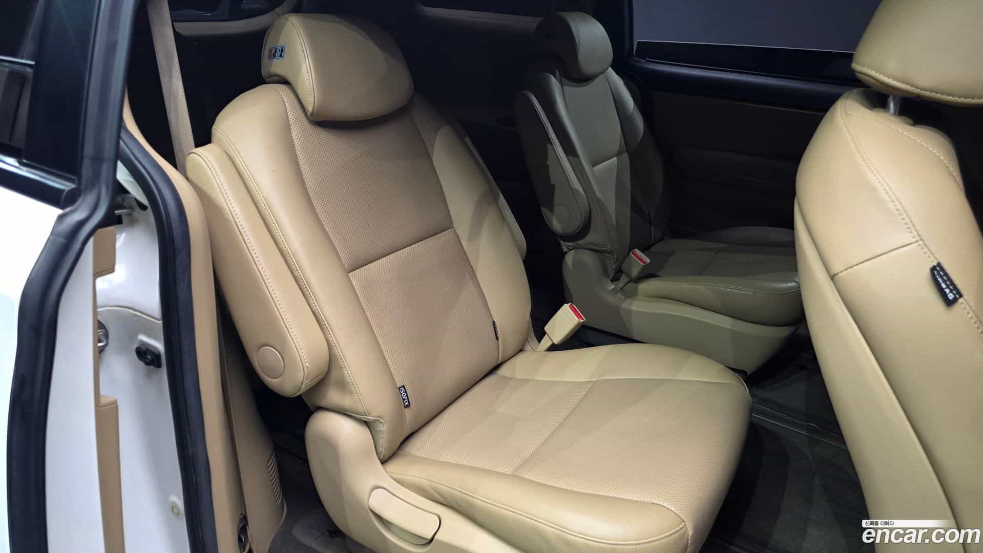 Canival Kia 2015.10-OPTION-016
