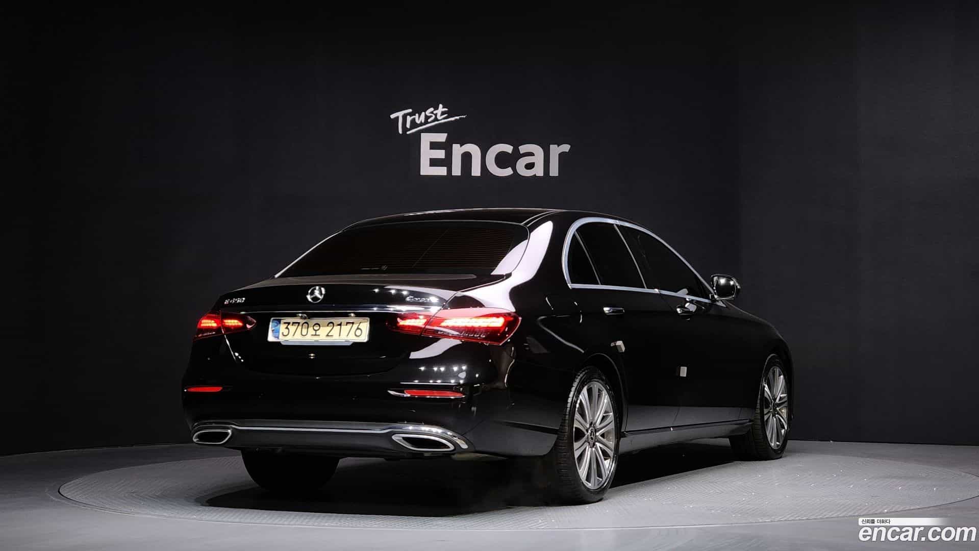 E-Class Mercedes-Benz 2021.2-OUTER-002