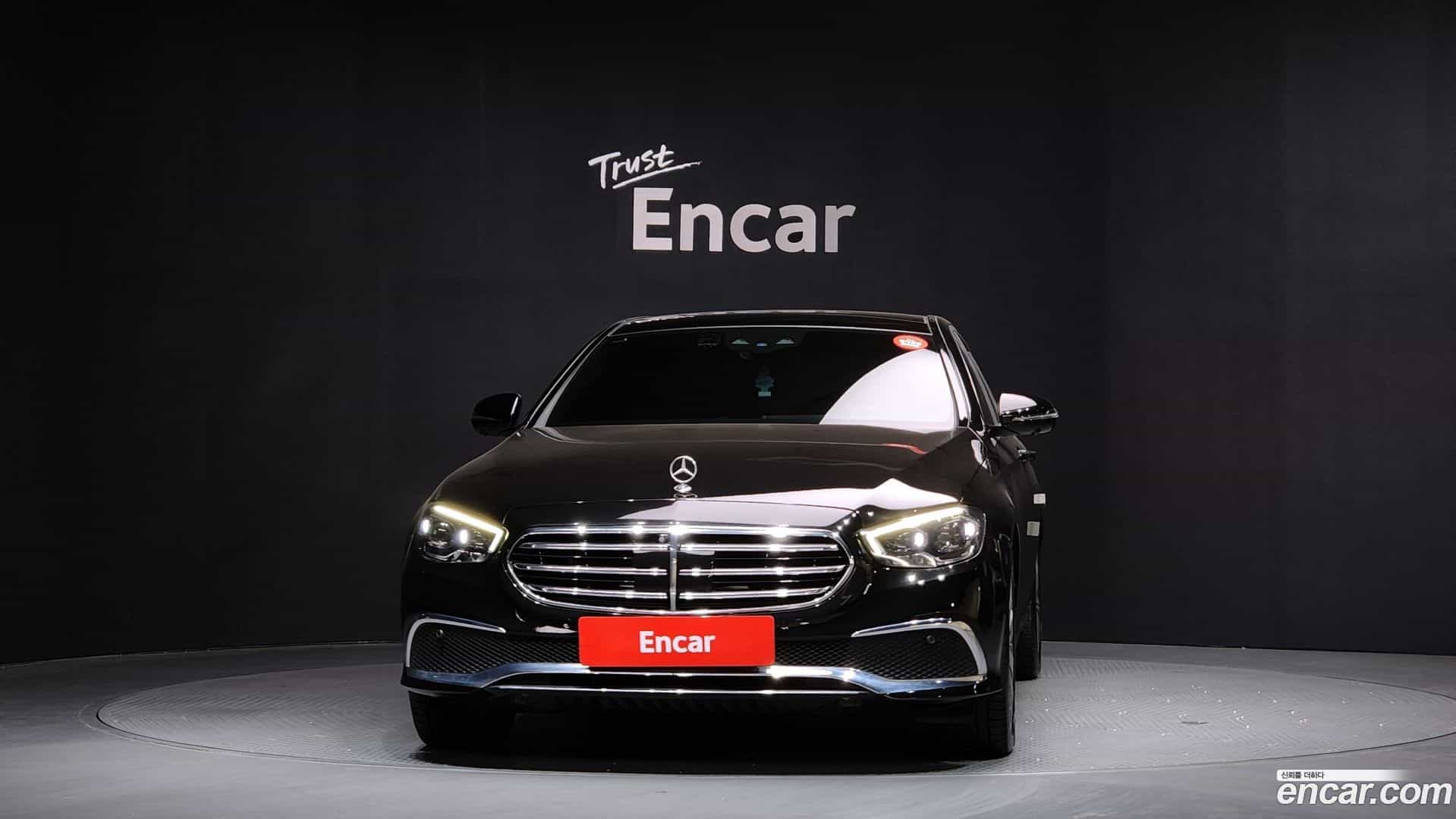 E-Class Mercedes-Benz 2021.2-OUTER-003