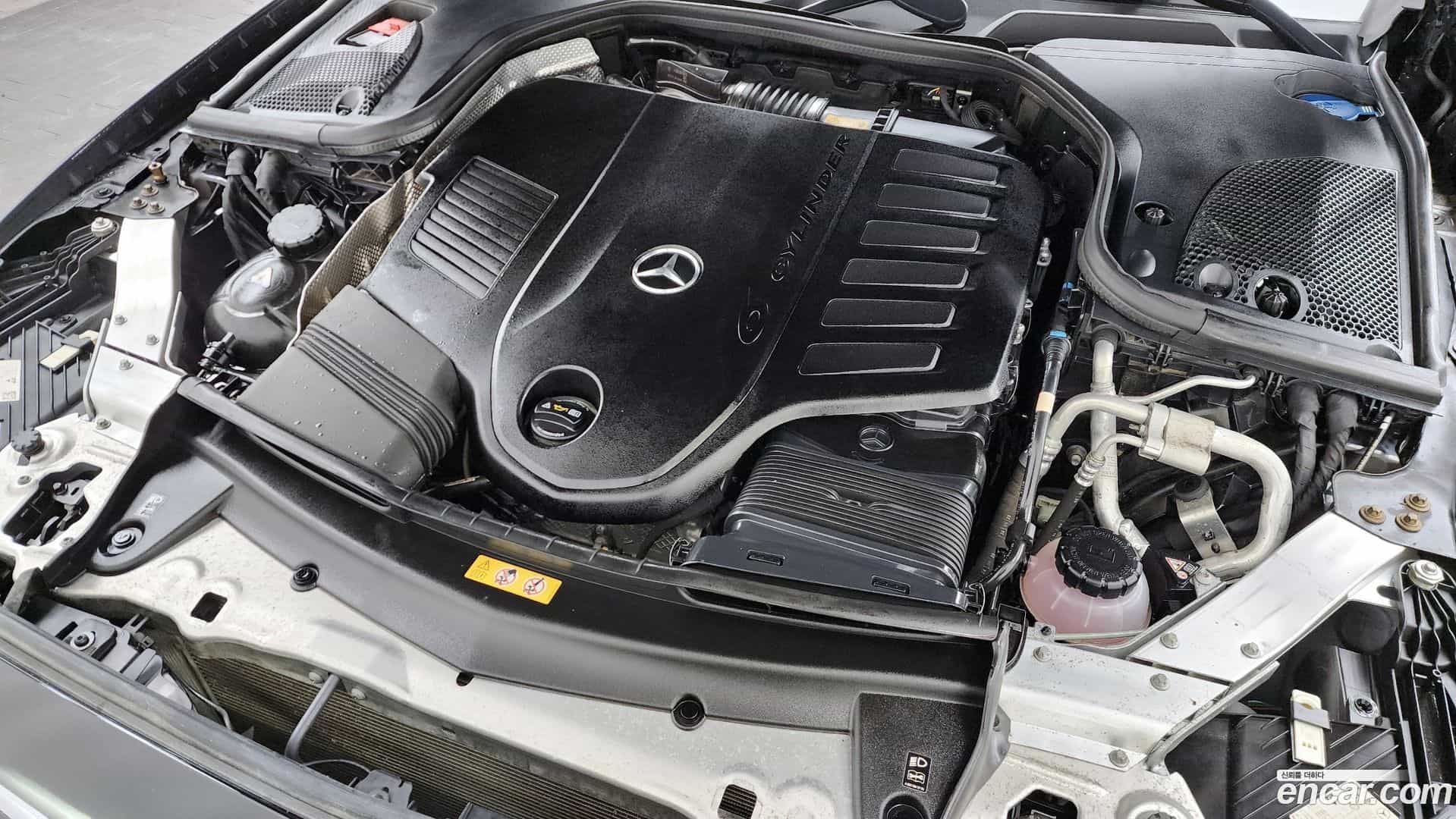E-Class Mercedes-Benz 2021.2-INNER-006