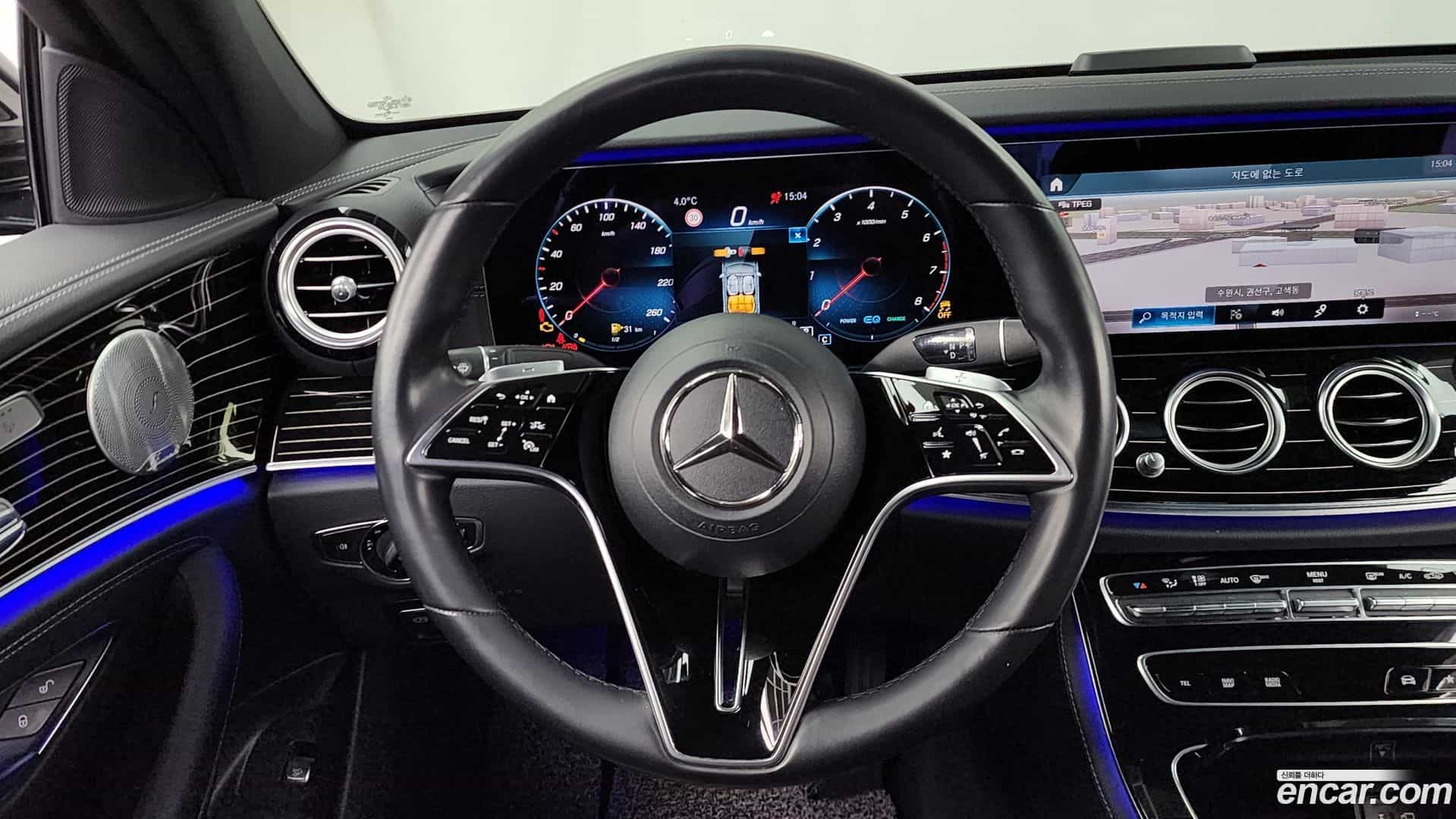E-Class Mercedes-Benz 2021.2-OPTION-017