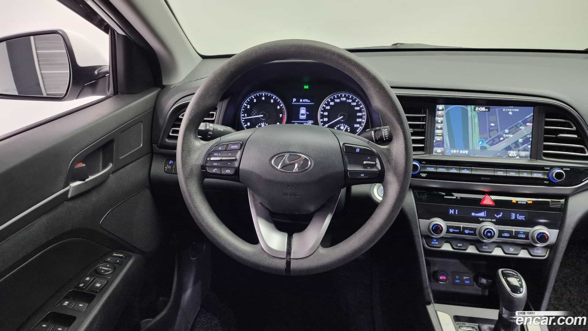 AVANTE Hyundai 2019.3-OPTION-017