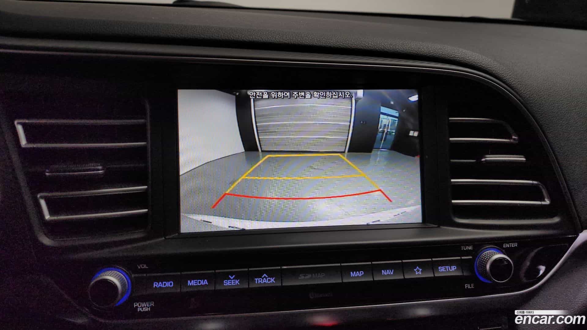 AVANTE Hyundai 2019.3-OPTION-021