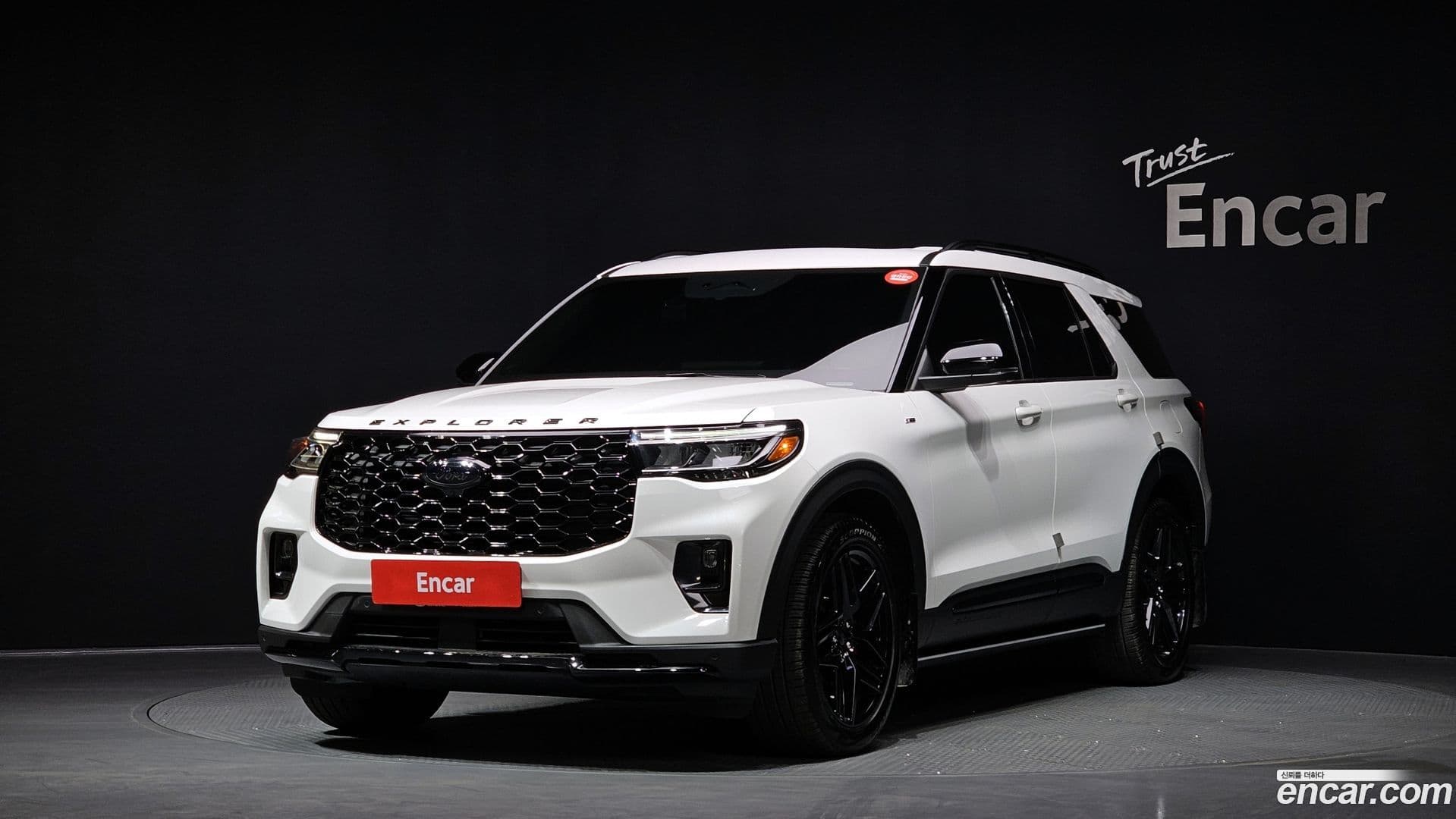 Main__Slider__Photo:Explorer Ford 2025.2-0