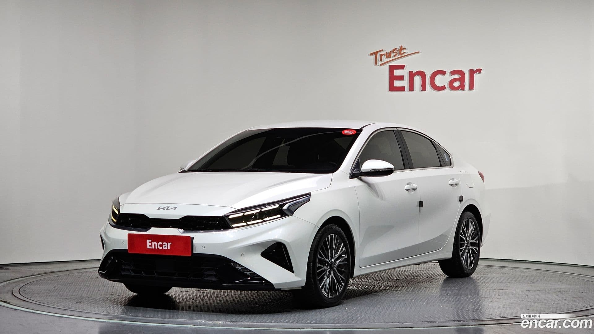 Main__Slider__Photo:K3 Kia 2021.5-0