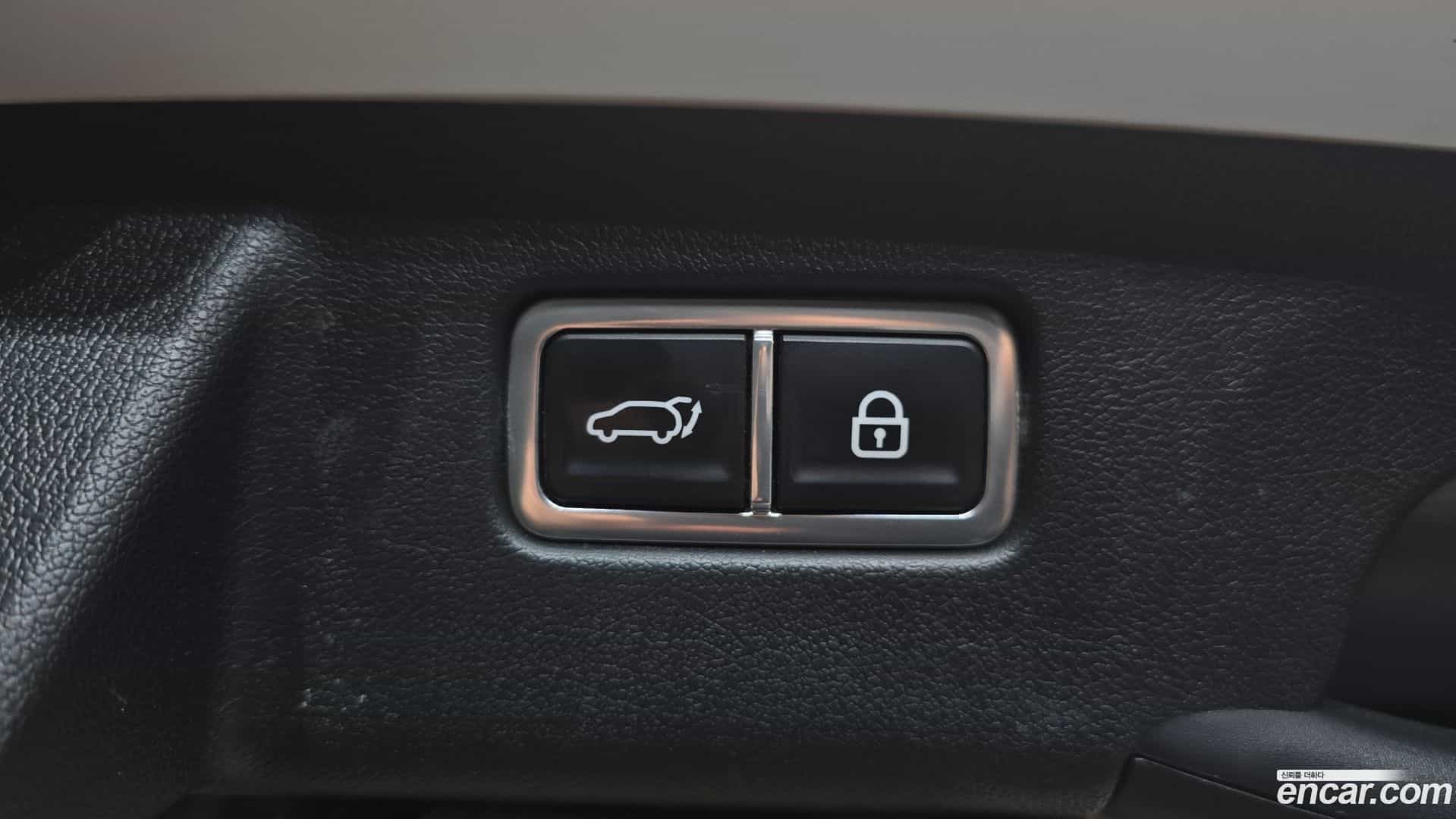 Sorento Kia 2022.0-OPTION-023