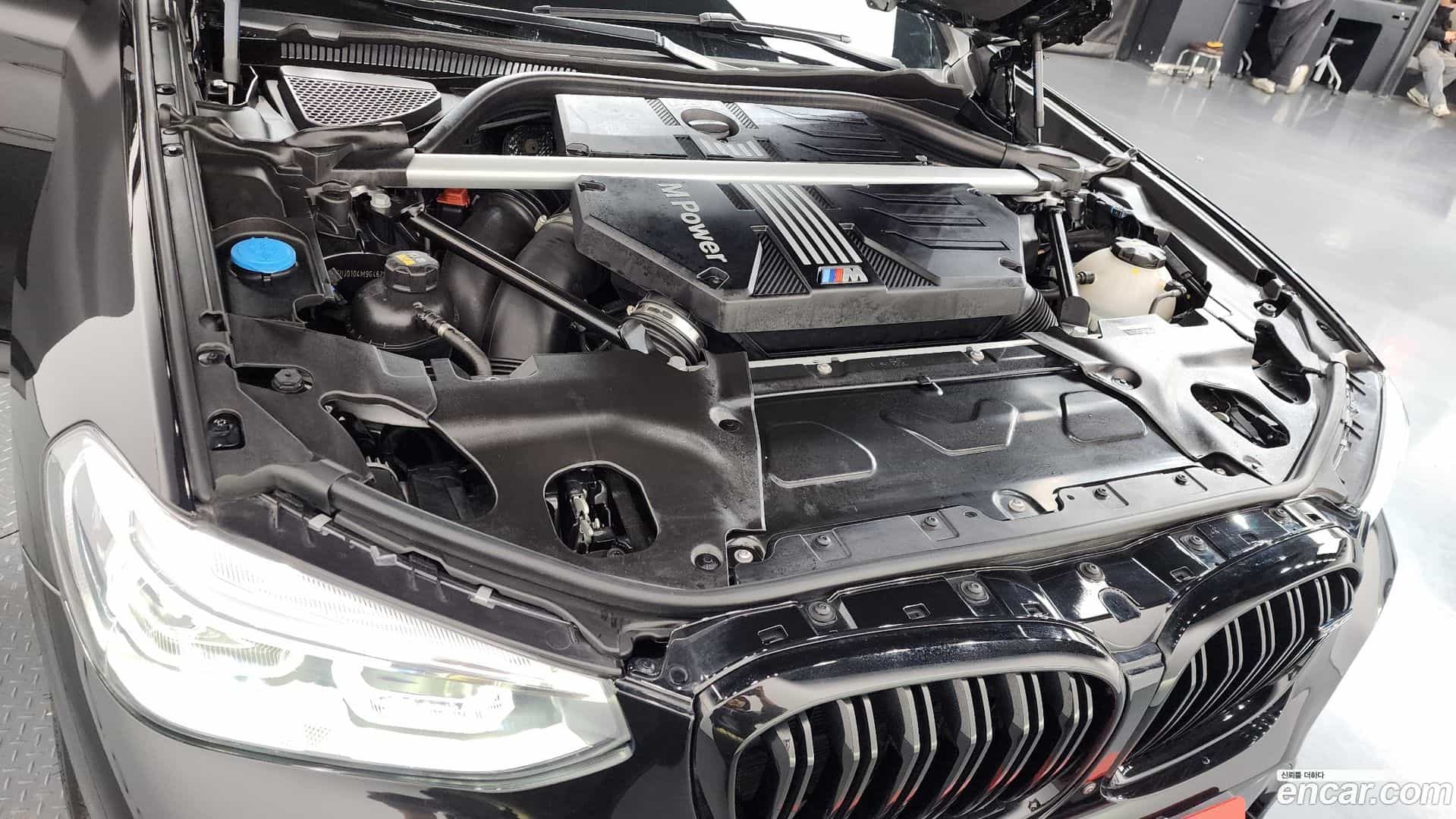 X4M BMW 2021.5-INNER-006