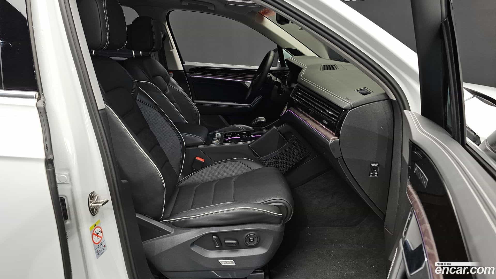 Touareg Volkswagen 2024.11-OPTION-015
