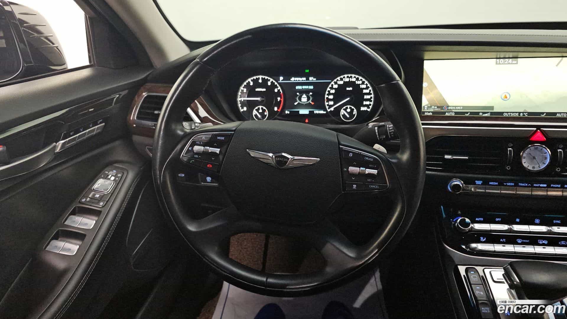 EQ900 Genesis 2016.2-OPTION-018