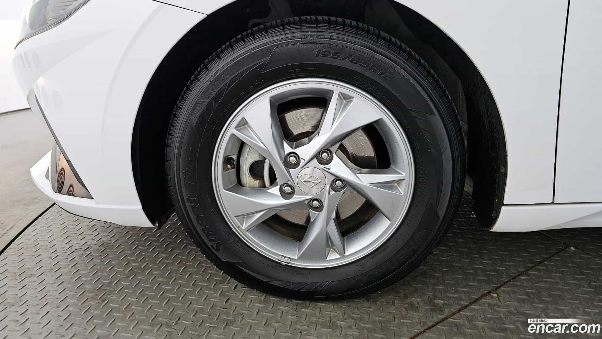 AVANTE Hyundai 2020.5-OUTER-005