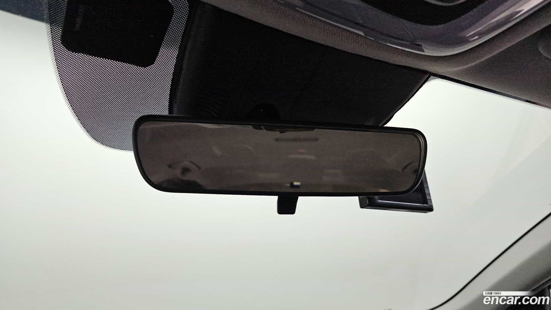 AVANTE Hyundai 2020.5-OPTION-024