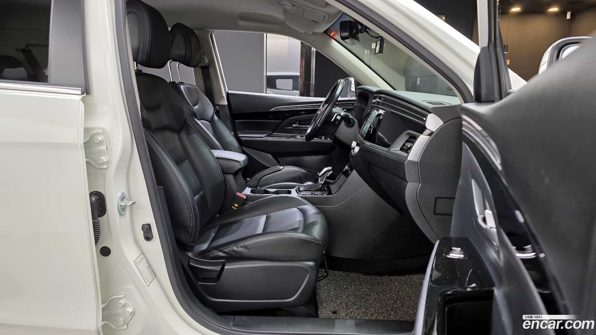 KORANDO KG Mobility 2021.5-INNER-010