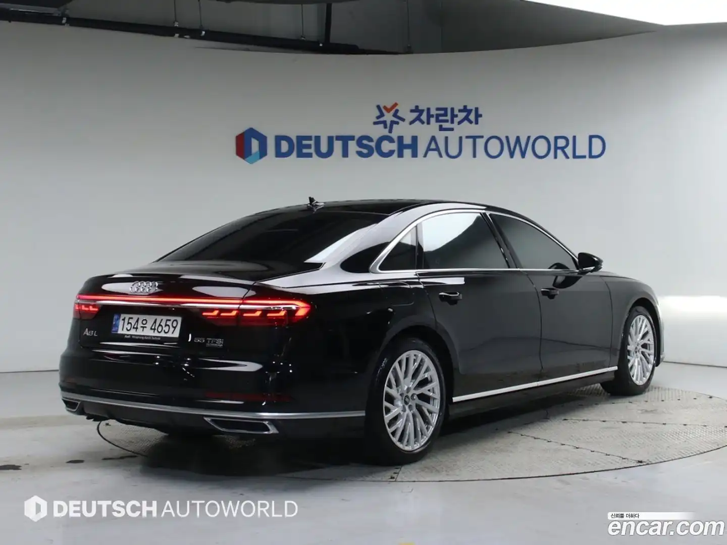 A8 Audi 2021.11-OUTER-002