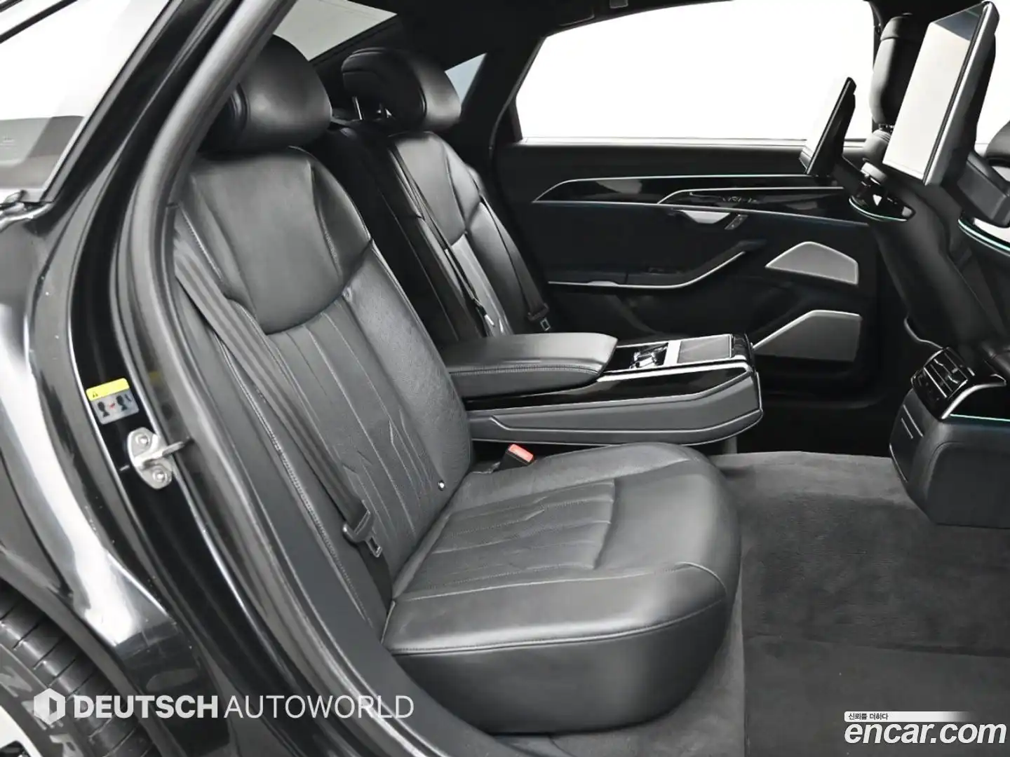 A8 Audi 2021.11-OPTION-016