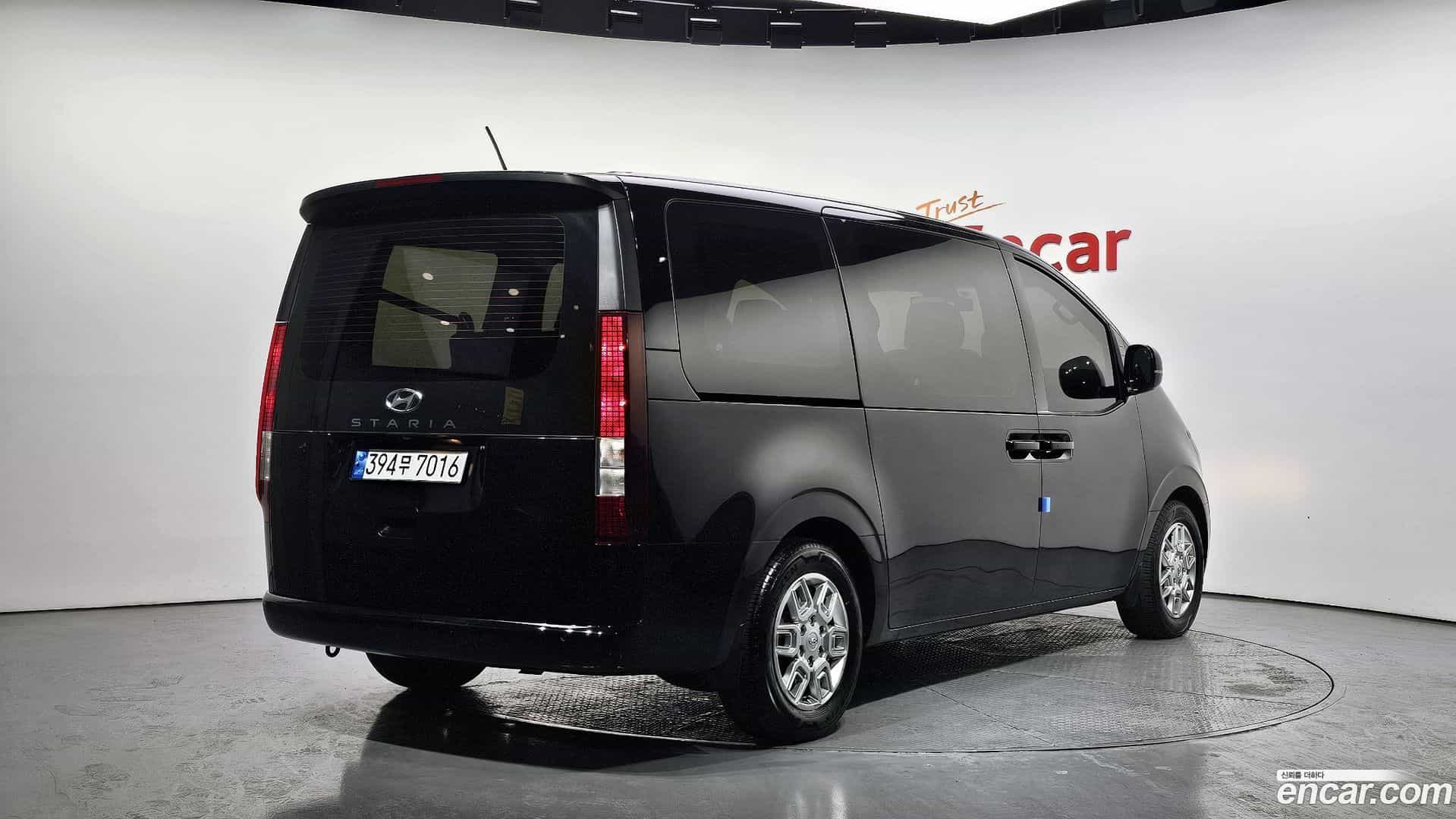 Staria Hyundai 2022.9-OUTER-002