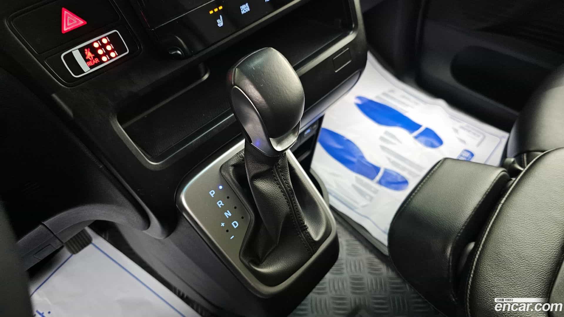 Staria Hyundai 2022.9-INNER-009