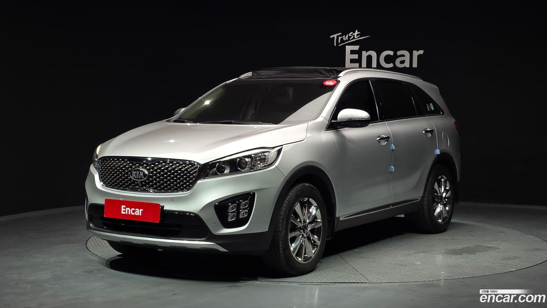 Main__Slider__Photo:Sorento Kia 2017.4-0