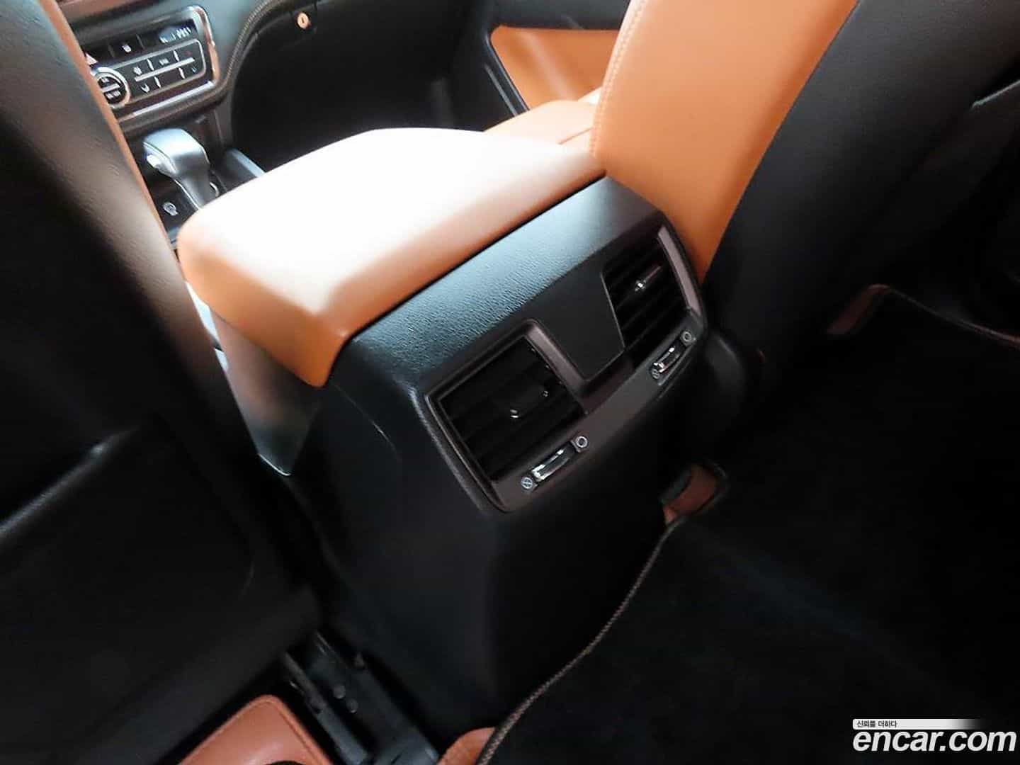 Rexton KG Mobility 2021.8-OPTION-020